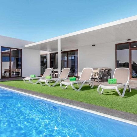 Villa Ponzos Chalet Independiente Y Privado Трикивихате Экстерьер фото