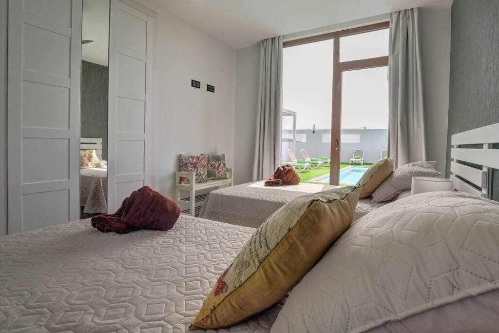 Villa Ponzos Chalet Independiente Y Privado Трикивихате Экстерьер фото