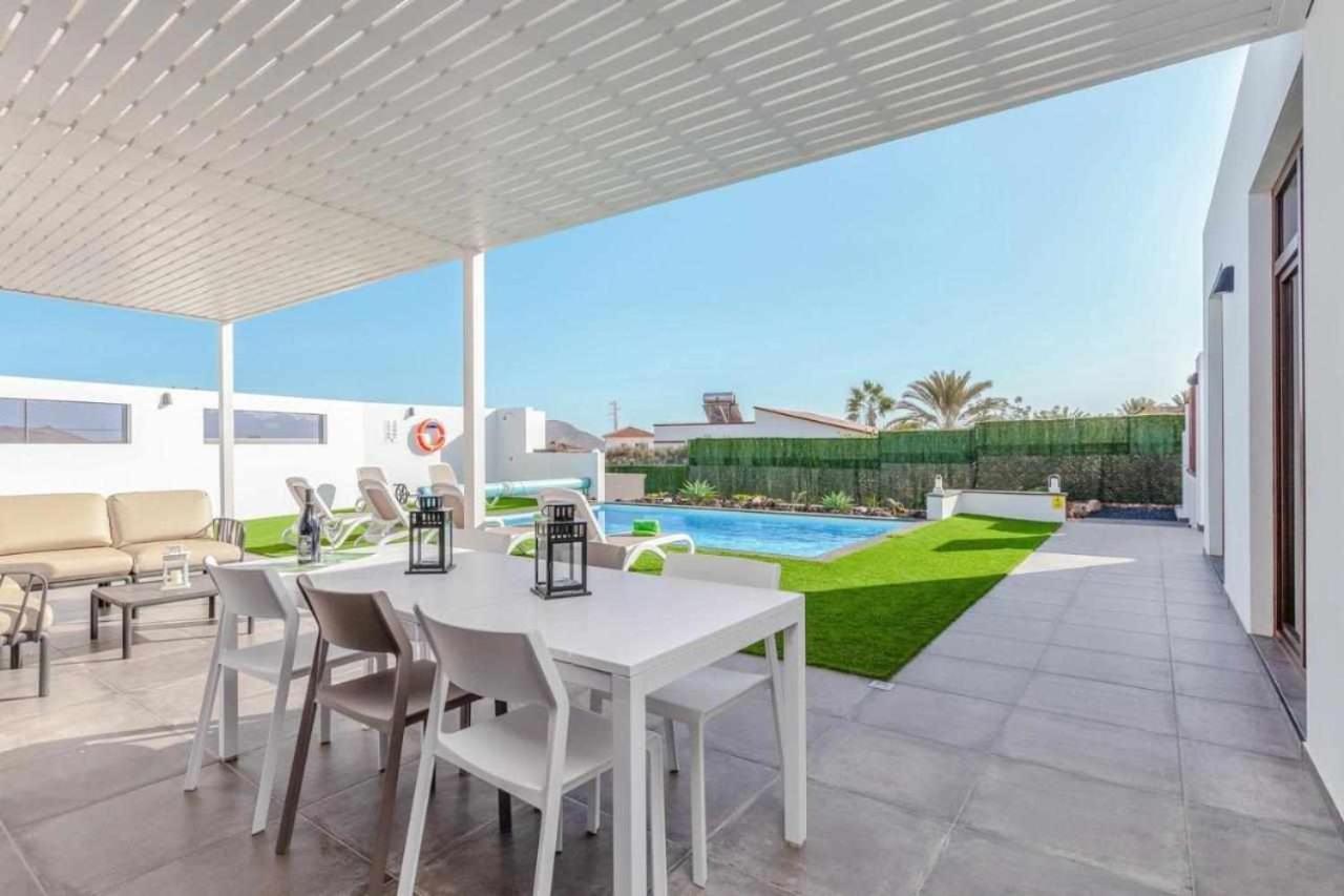 Villa Ponzos Chalet Independiente Y Privado Трикивихате Экстерьер фото